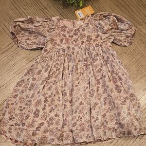 Honeycomb Foral Puff Sleeve Dress Size 6 NEW